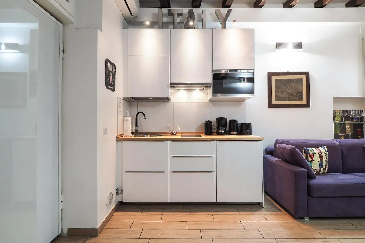 Apartmán Centro Storico, Darsena E Duomo - Corso Genova - Italy Flat Vacation Milán