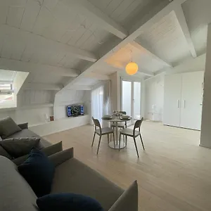 Apartamento Imhome - Abruzzi, Milán